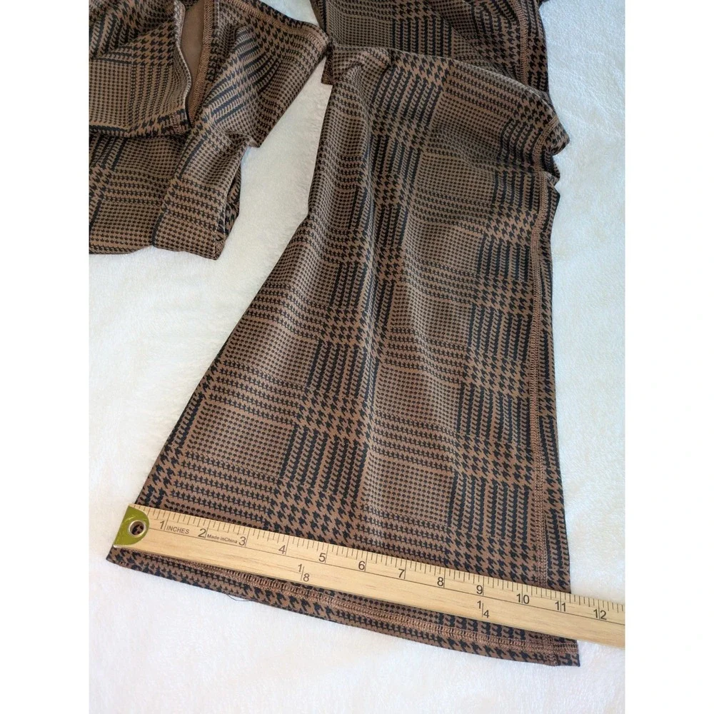 Brown Plaid Flared Leggings - Picture 7 of 7